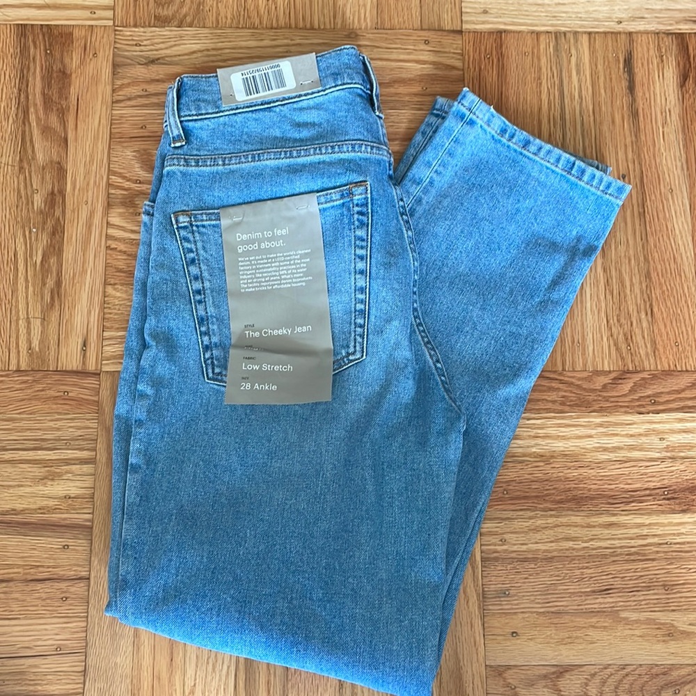 NWT Everlane Original Cheeky Jean Size 28 Ankle